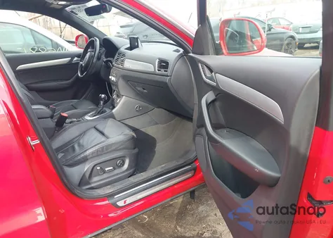 2018 Audi Q3 2.0T Premium/2.0T Sport Premium z USA, uszkodzony, nr VIN WA1JCCFS6JR001277